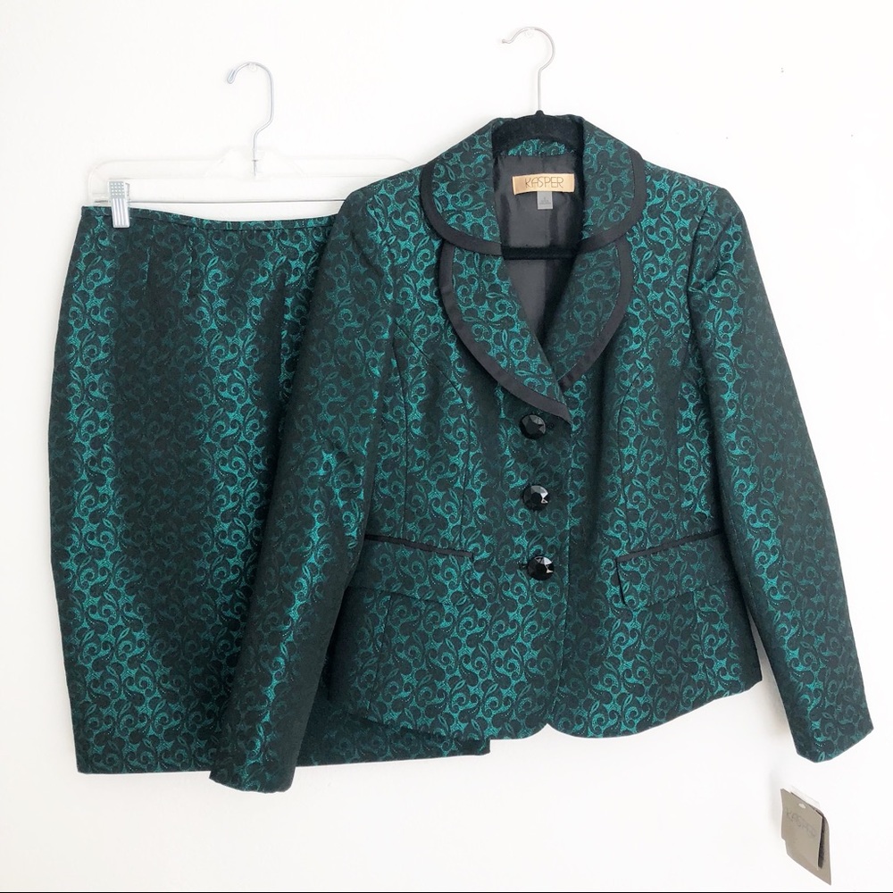 NWT [Kasper] Skirt Suit